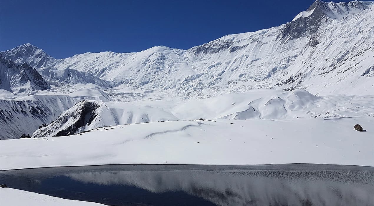 Annapurna Circuit Trek with Muktinath Drive
