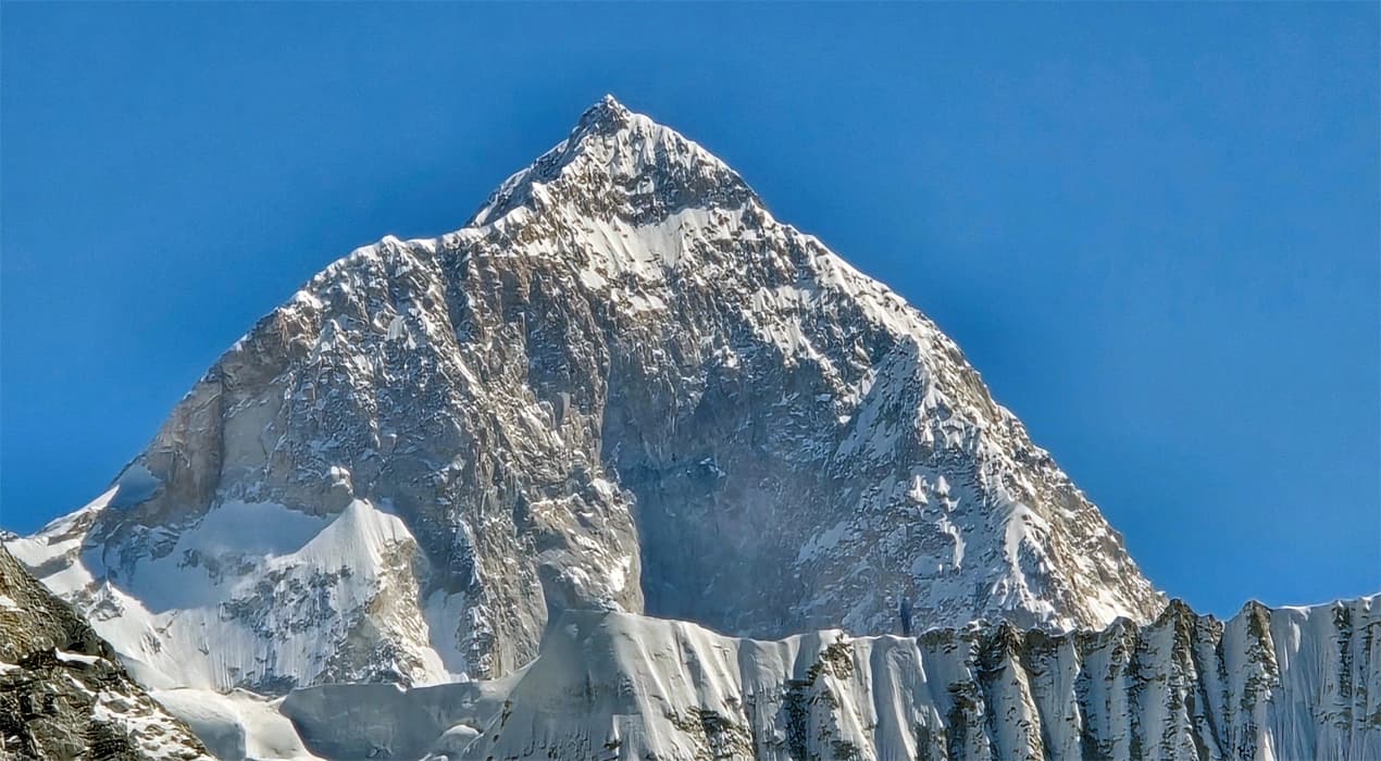 Gokyo Lake Valley Trek