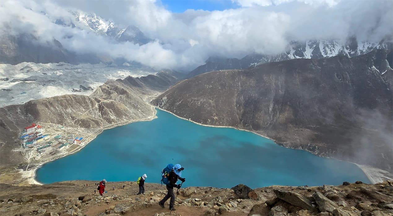 Gokyo Lake Valley Trek