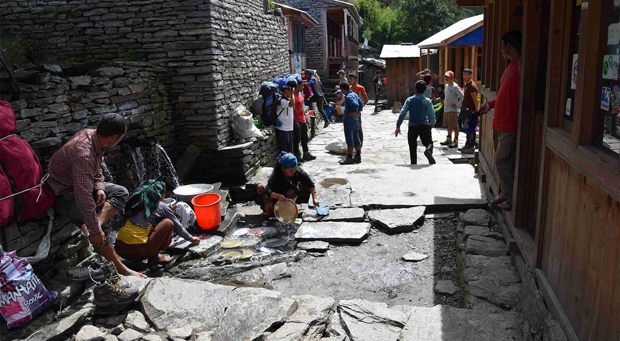 Manaslu Circuit Trek