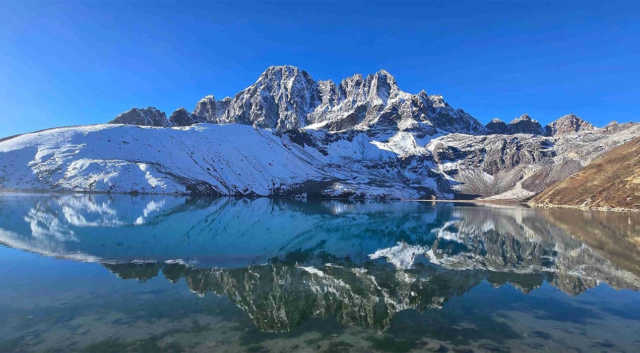 Three High Passes Trek (Khongma La, Chola, and Renjo La)